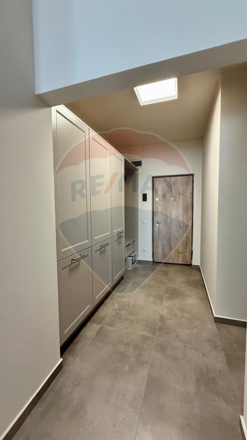 2 room Apartment for rent, Orasul Vechi area