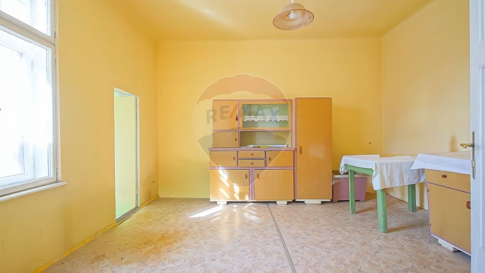 Oportunitate renovare Avram Iancu colț Nicopole