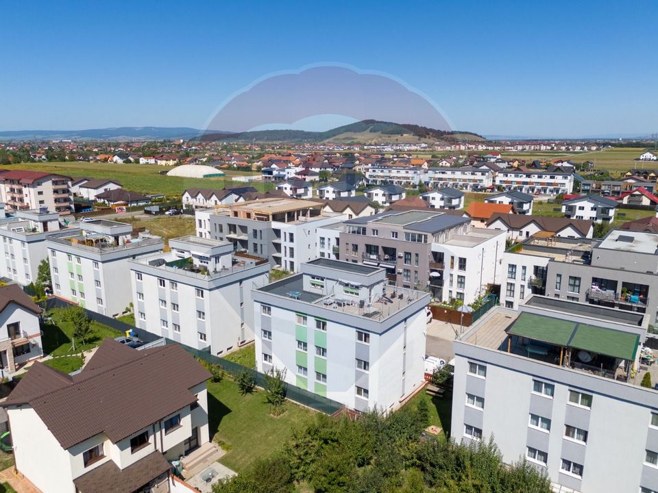 Penthouse 3 camere cu terasa, mobilat, loc parcare