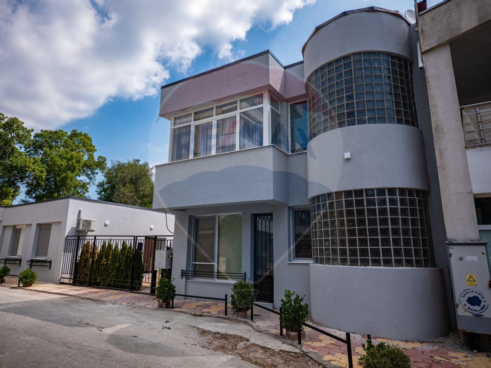 5 room House / Villa for sale, Central area