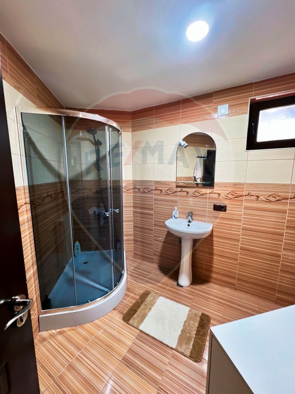 Casă/ Vila P+1 de vânzare – Brăila