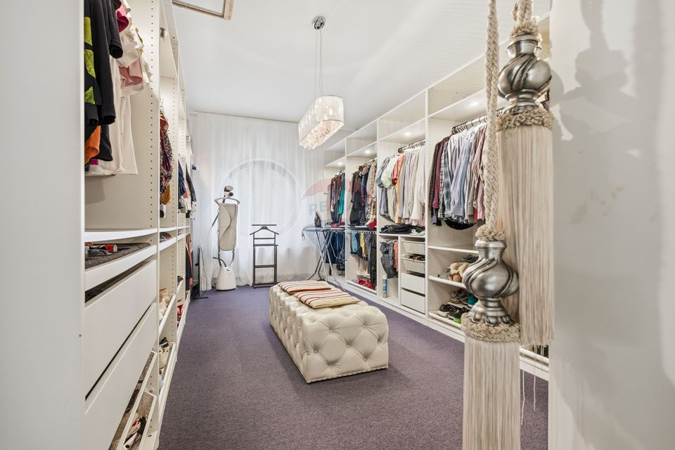 Vila de Lux de Vânzare, 280mp util - Str. Cortez - Hlincea Iasi