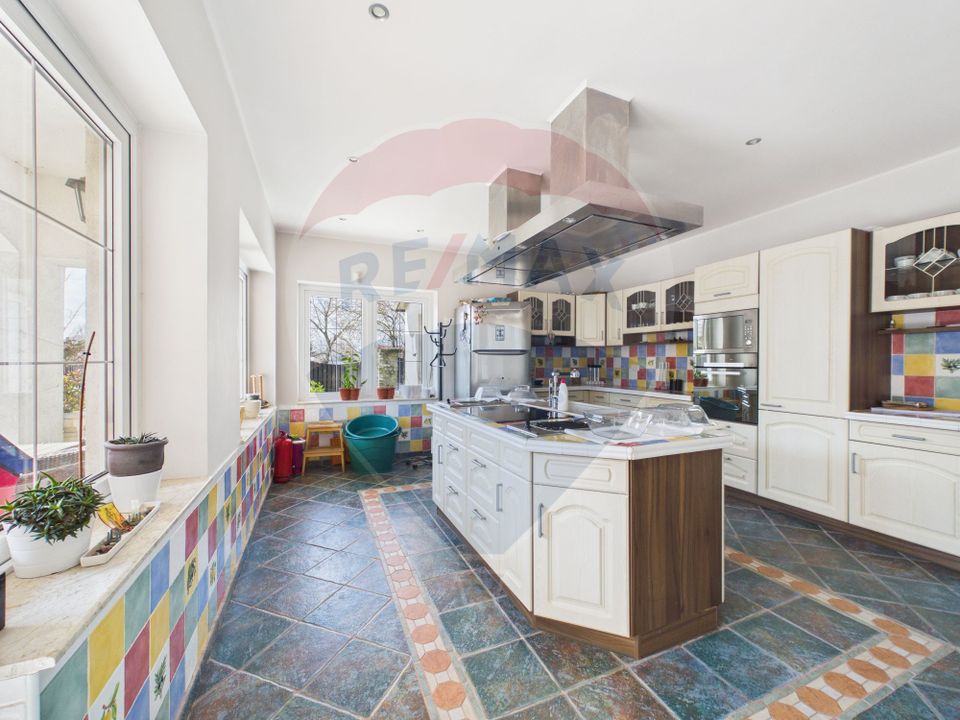 608sq.m Special Property for sale