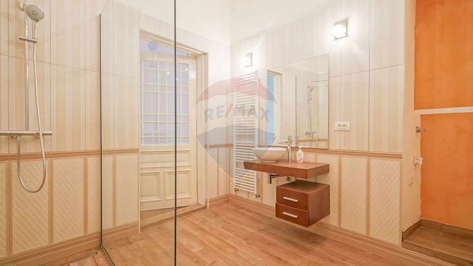 Apartament de închiriat in Centrul Istoric, pretabil regim hotelier