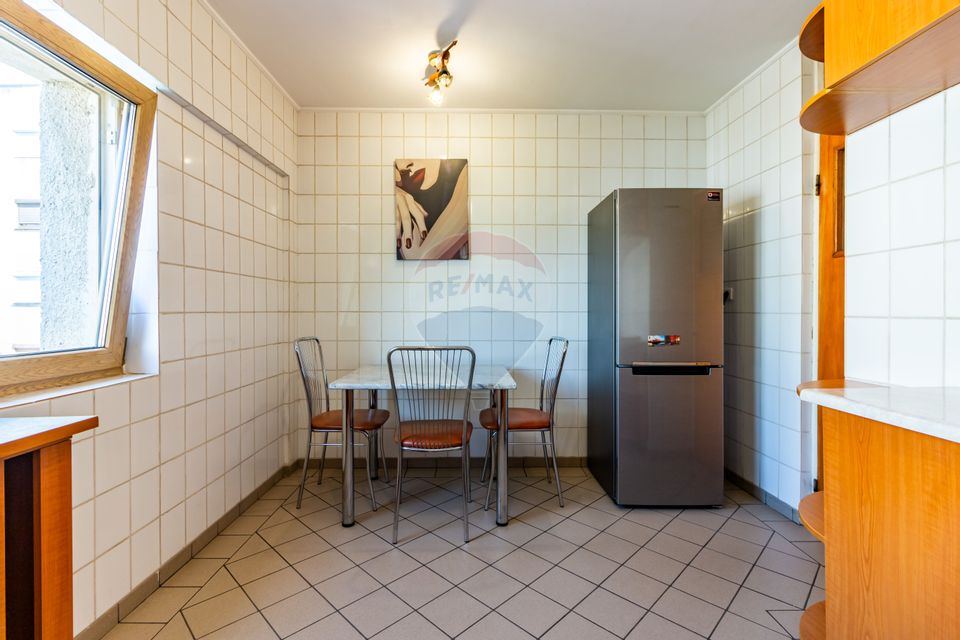 3-room apartment for sale in 13 Septembrie area