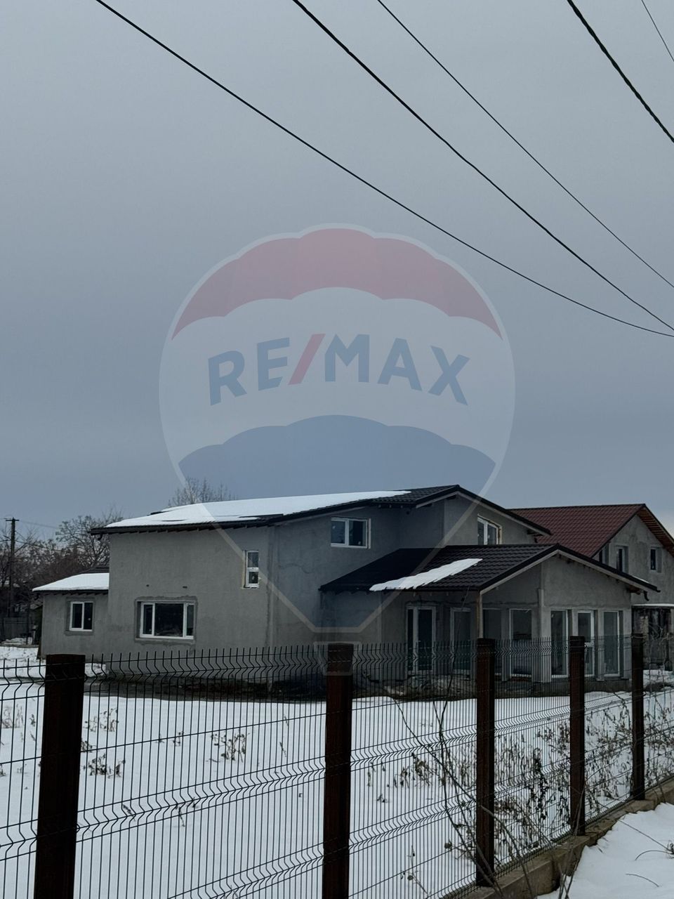 6 room House / Villa for sale