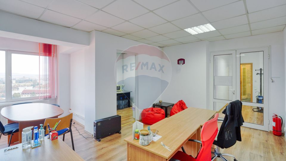 55sq.m Office Space for rent, Centrul Civic area