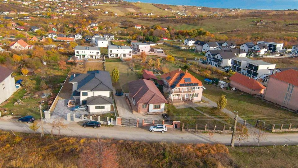 5 room House / Villa for sale, Dealuri Oradea area