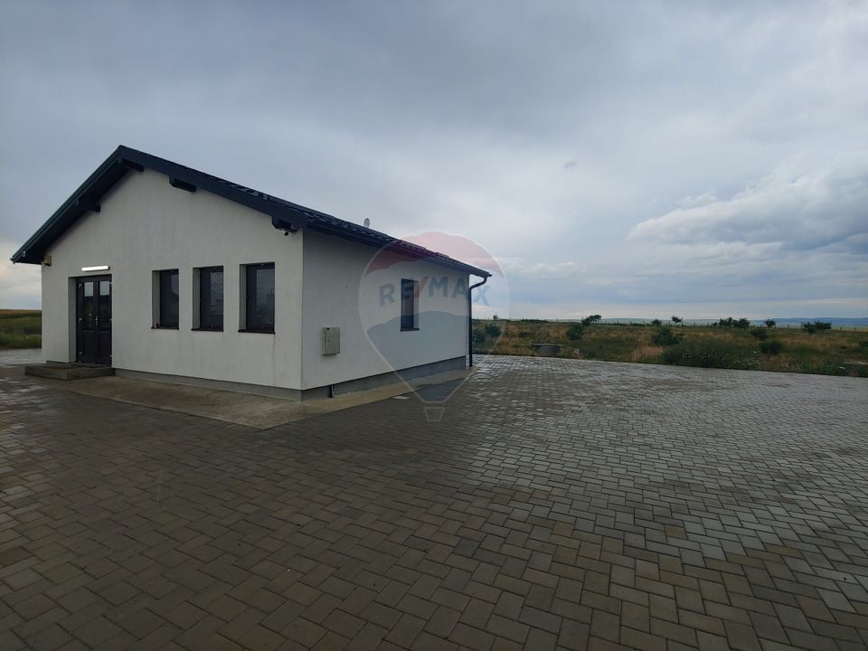 Spațiu industrial-depozit de 1120mp de închiriat în Dumbrăveni, SV