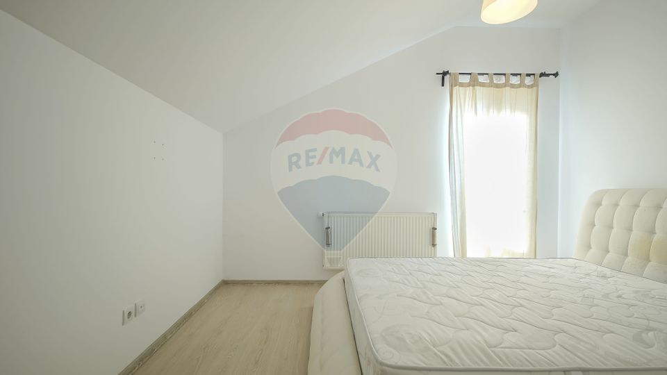 Apartament cu 3 camere, de vânzare, Râșnov - Comision 0%