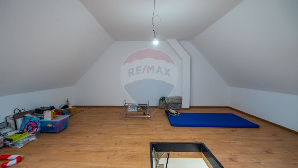REZERVAT! 3 CAMERE CU POD SI BOXA | PARCARE SUBERATA | MAURER VILLAS