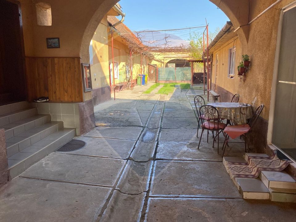 7 room House / Villa for sale