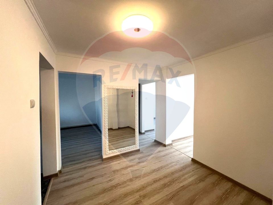 3 room Apartment for sale, Narcisa area