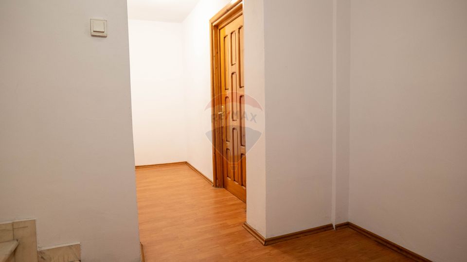 330sq.m Commercial Space for sale, Central area