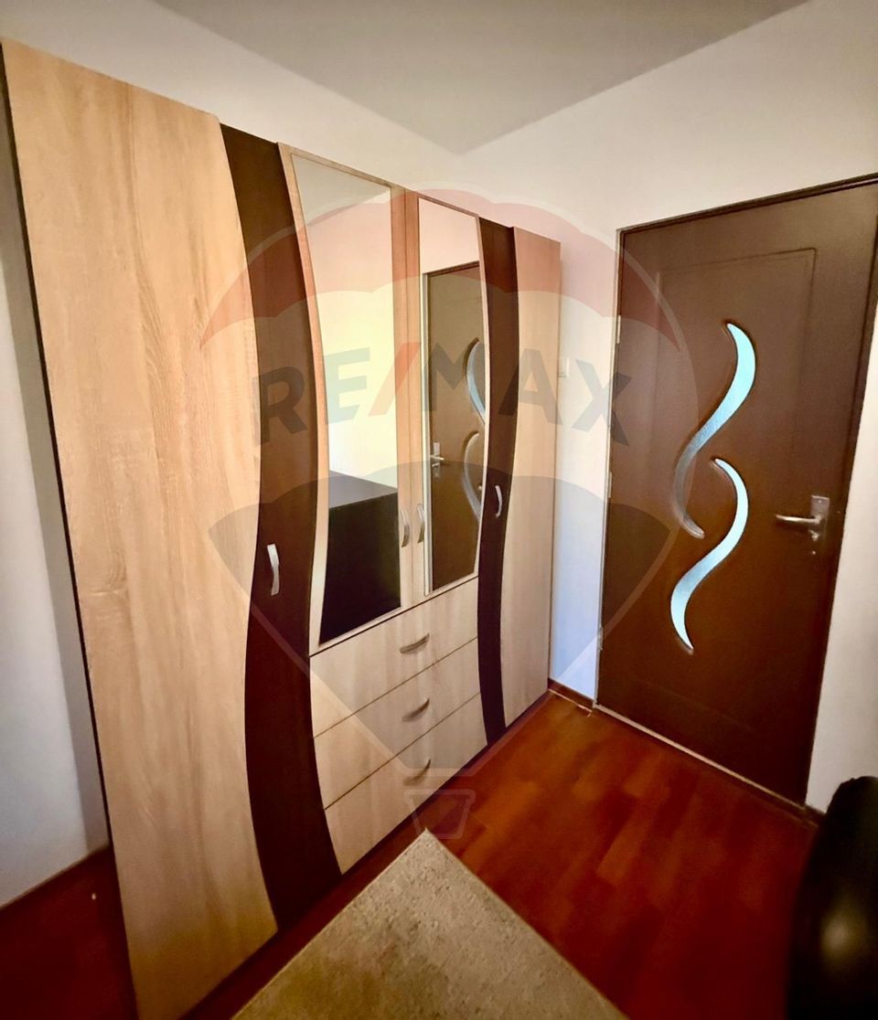 3 room Apartment for rent, Pajura area