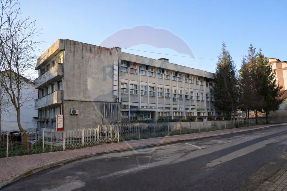 200sq.m Commercial Space for sale, Central area