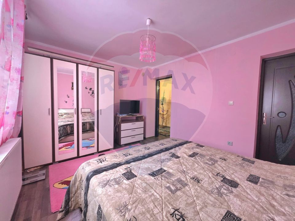 4 room House / Villa for sale, Sud area