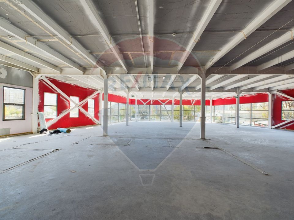 Building of commercial spaces for sale, Colentina-Andronche-Fundeni