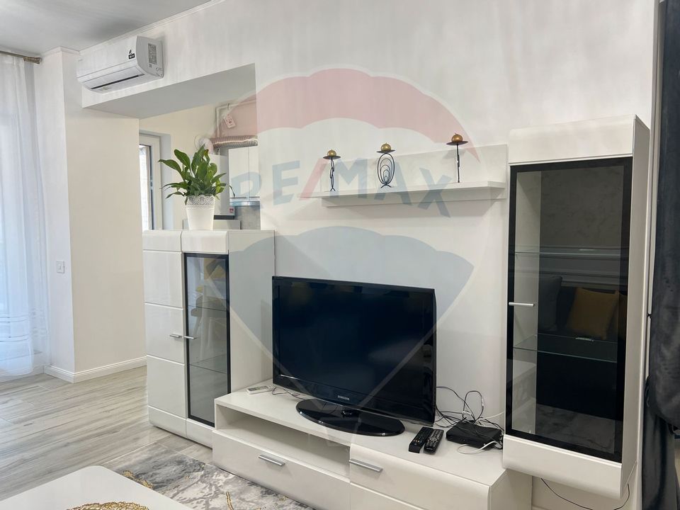 2 room Apartment for rent, Pipera area