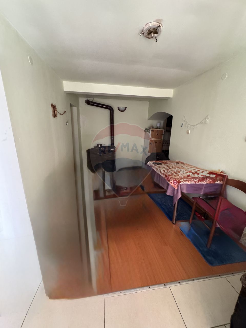 Apartament 2 camere în curte comună – Turda, str. Avram Iancu, central