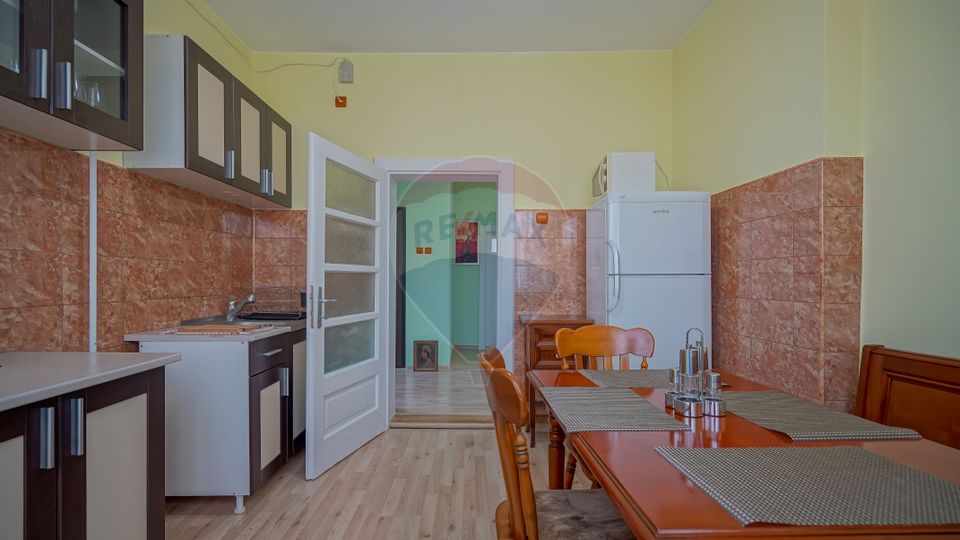 2 room Apartment for rent, Central area