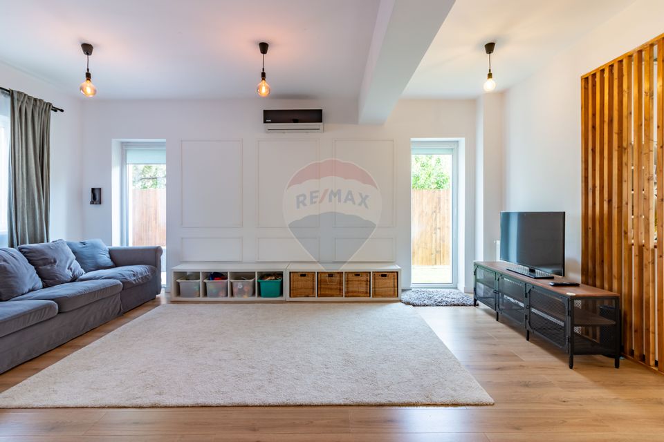 Casă / Vilă in Mogosoaia, adiacent Martha Bibescu