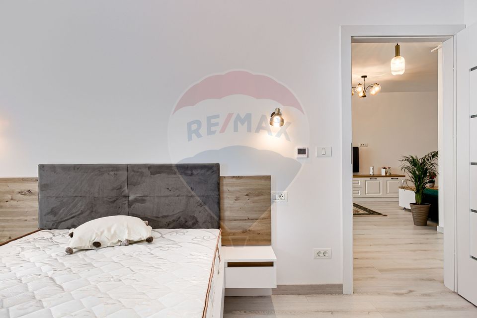 Apartament modern 3 camere, cu parcare, de închiriat la Adora Park