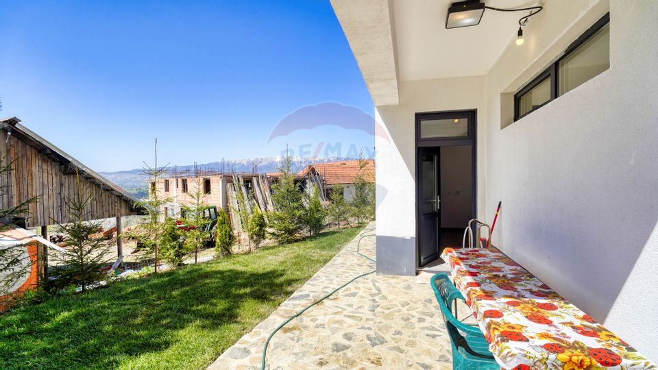 4 room House / Villa for sale