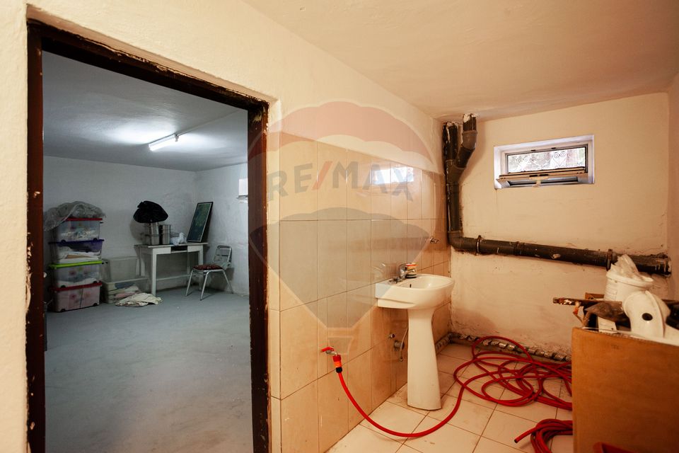 8 room House / Villa for sale, Ultracentral area