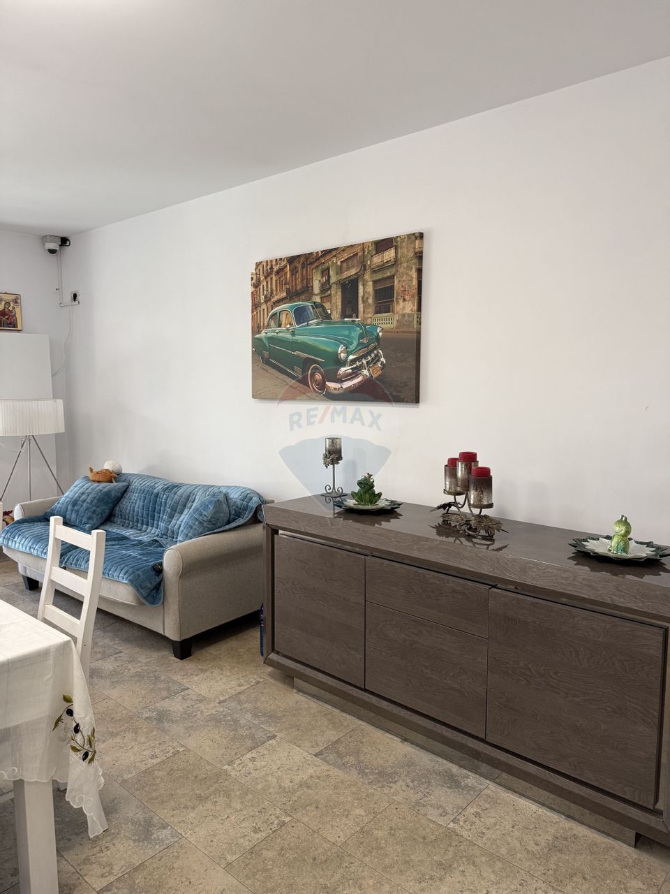 Vilă premium cu priveliște la lac și acces direct la apă