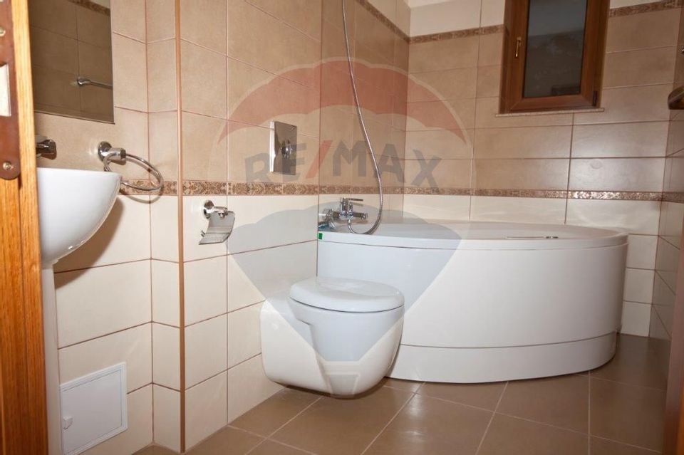 3 room Apartment for rent, Aviatiei area