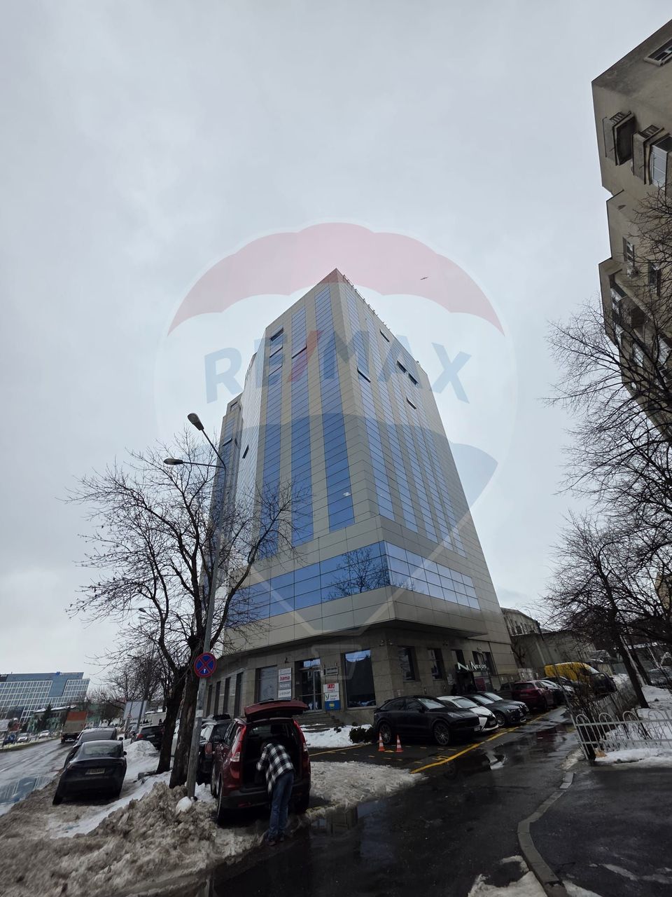 Office Building FOR SALE | 13 September | Hotel Conversion Potential