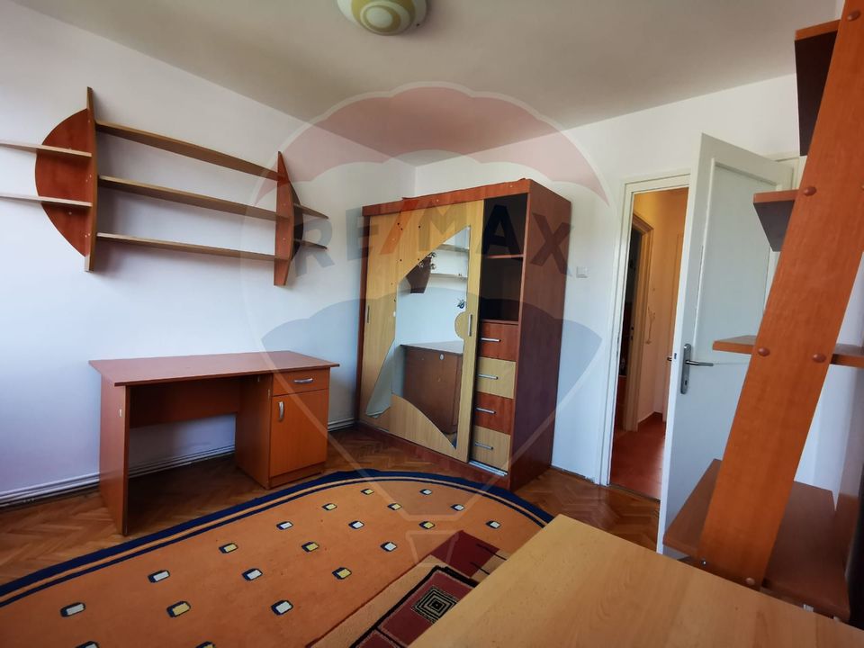 Vanzare apartament 3 camere in Grigorescu
