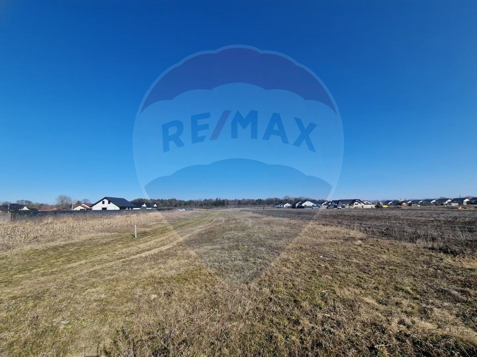 Teren Intravilan de Vânzare în Hemeiuș