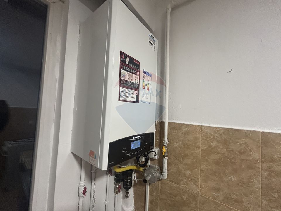 Apartament cu 2 camere dubla orientare, de vânzare în zona Centrala