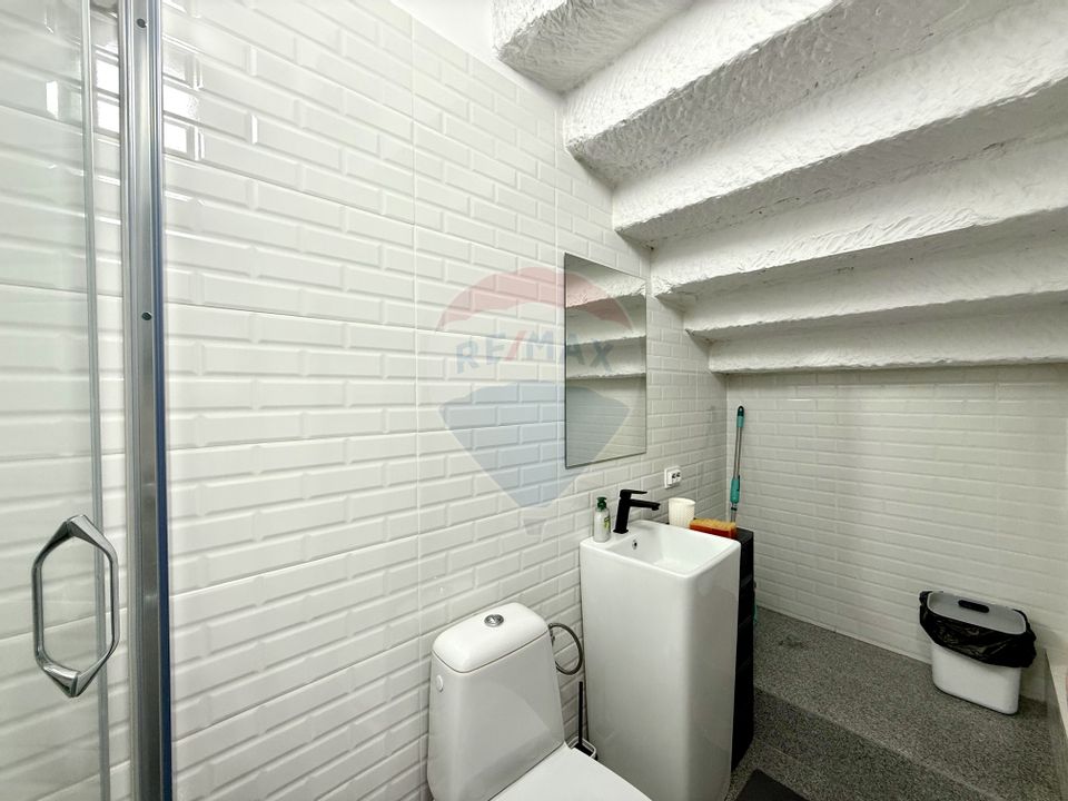 Apartament 2 camere ultracentral, împărțit în 2 unități – parcare