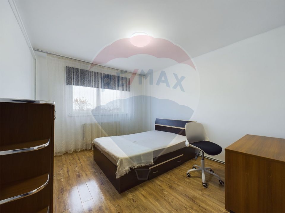 Apartament cu 4 camere de vânzare în zona Bucurestii Noi