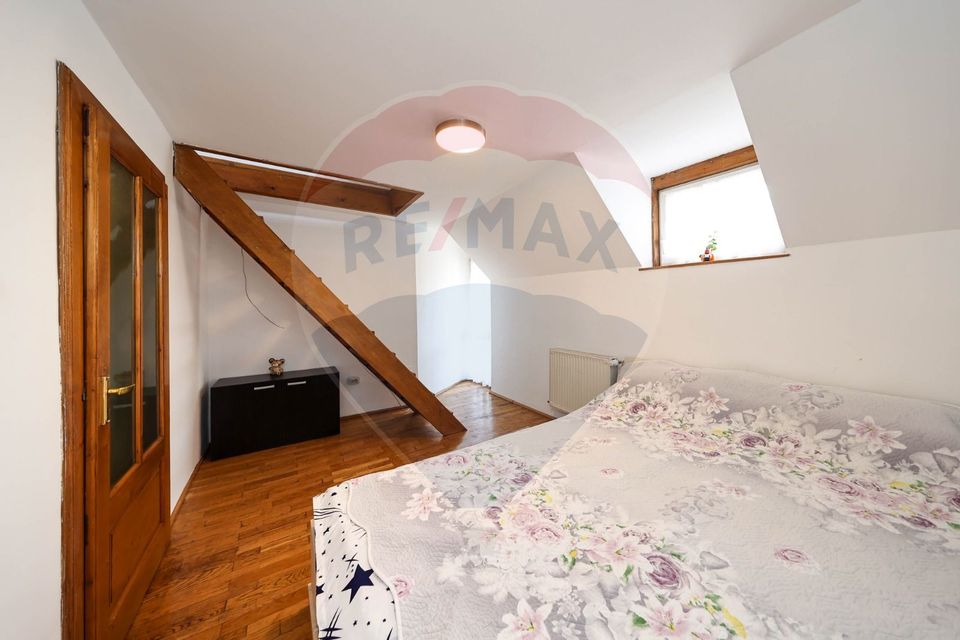 8 room House / Villa for sale, Central area