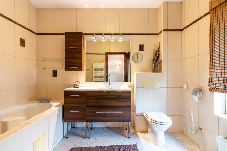 Sale | apartment | 4 bedrooms | 163 sqm | Dorobanti | parking