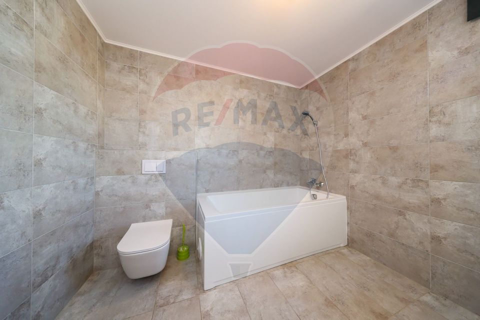 4 room House / Villa for sale