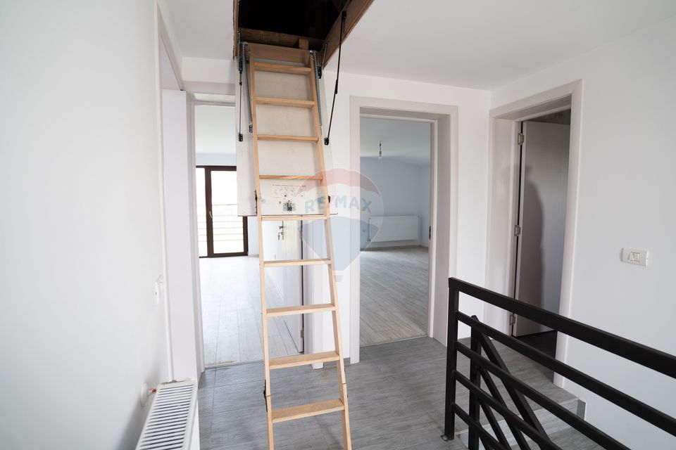 4 room House / Villa for sale