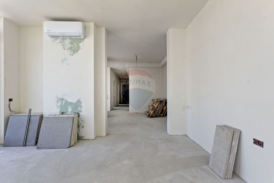 PENTHOUSE 3 camere, parcare subterana de vânzare,  zona Torontalului