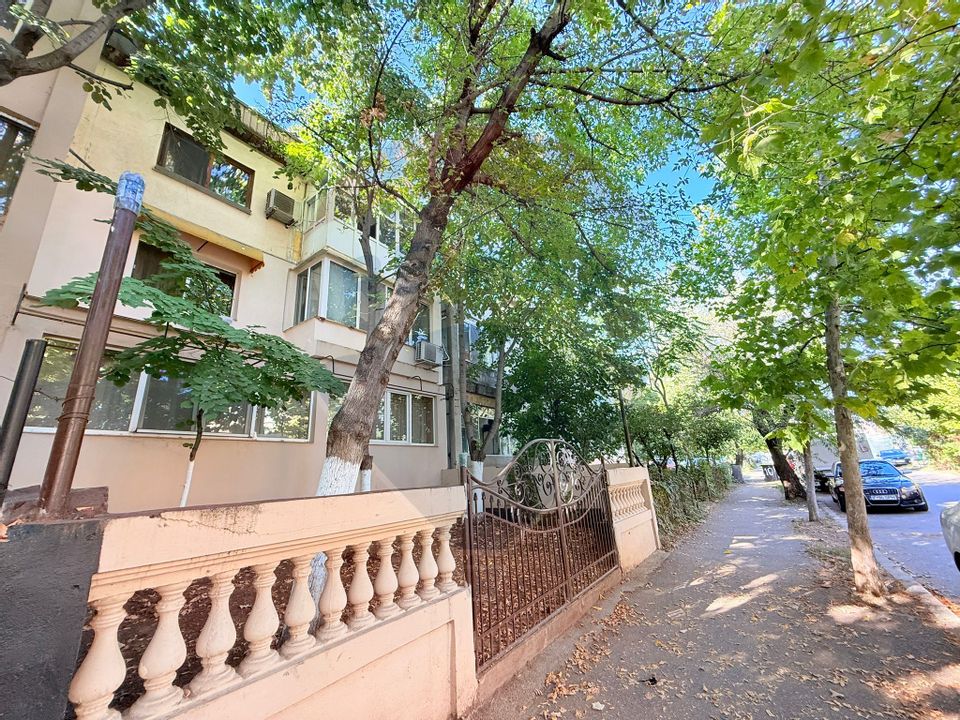 Apartment for sale 2 rooms | Peace Zone | Spacious living room 32 sqm