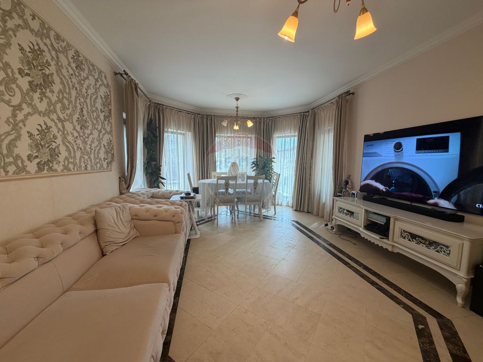 5 room House / Villa for sale