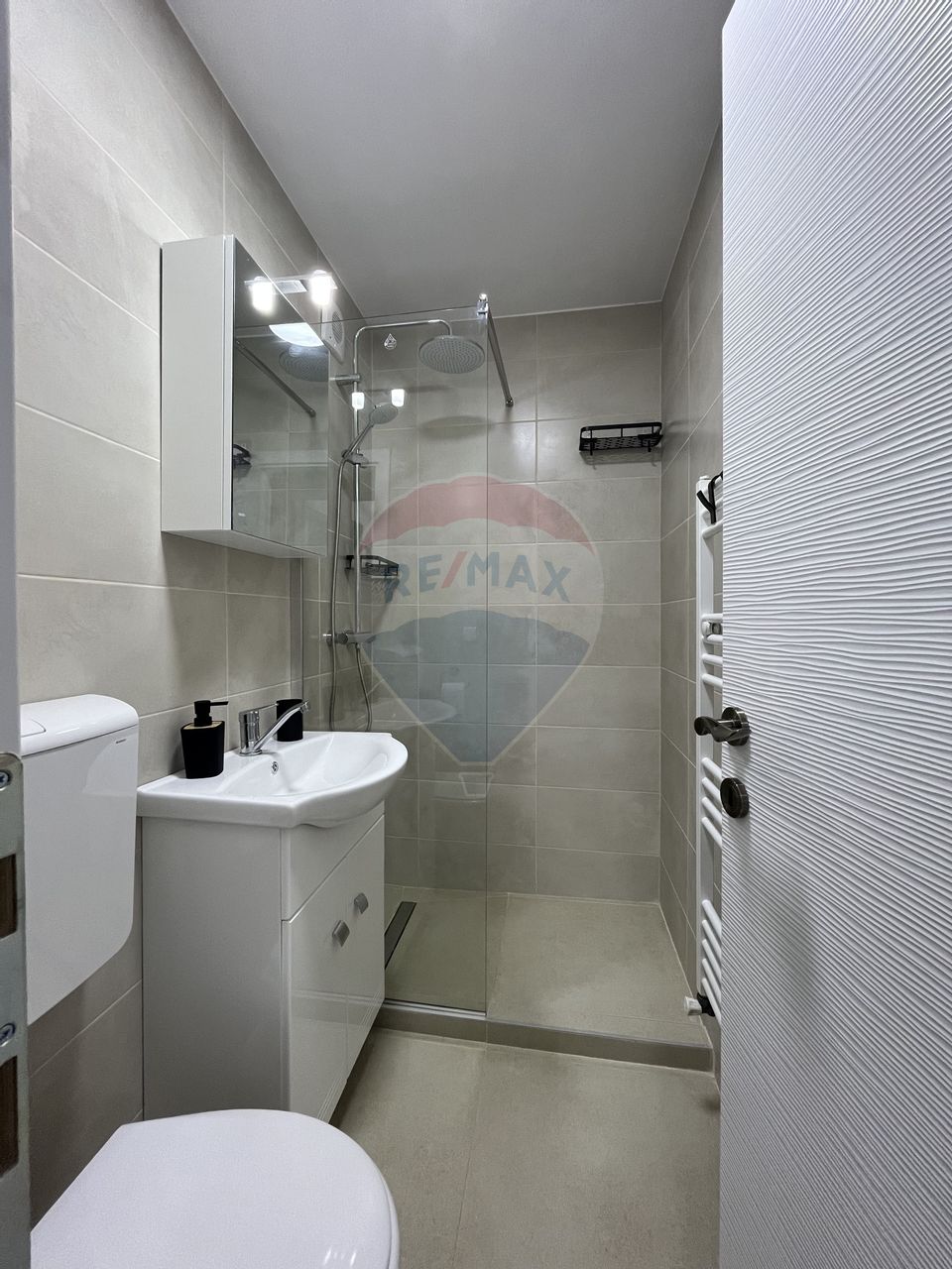 Apartament Spațios  Zona Mihai Viteazul-Prima Inchiriere