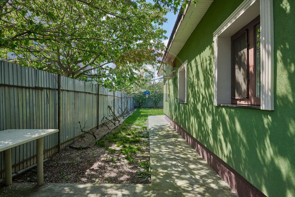 Casă  |  3 camere  |  Glina
