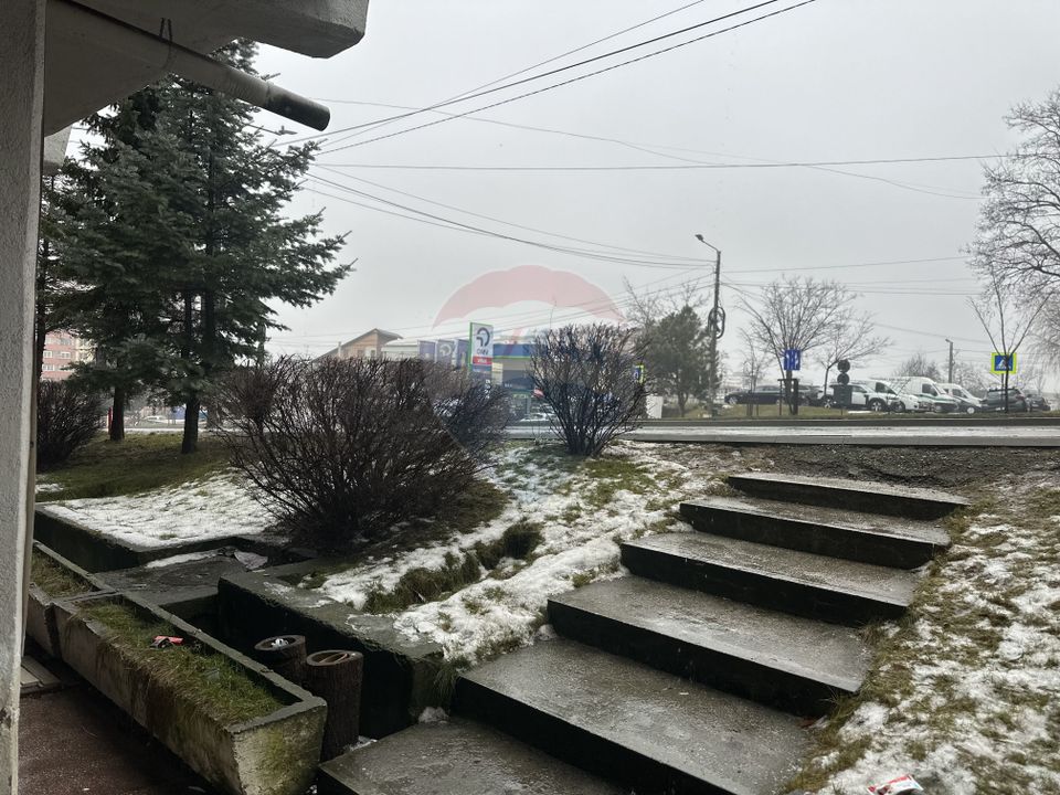 166sq.m Commercial Space for rent, Calea Romanului area