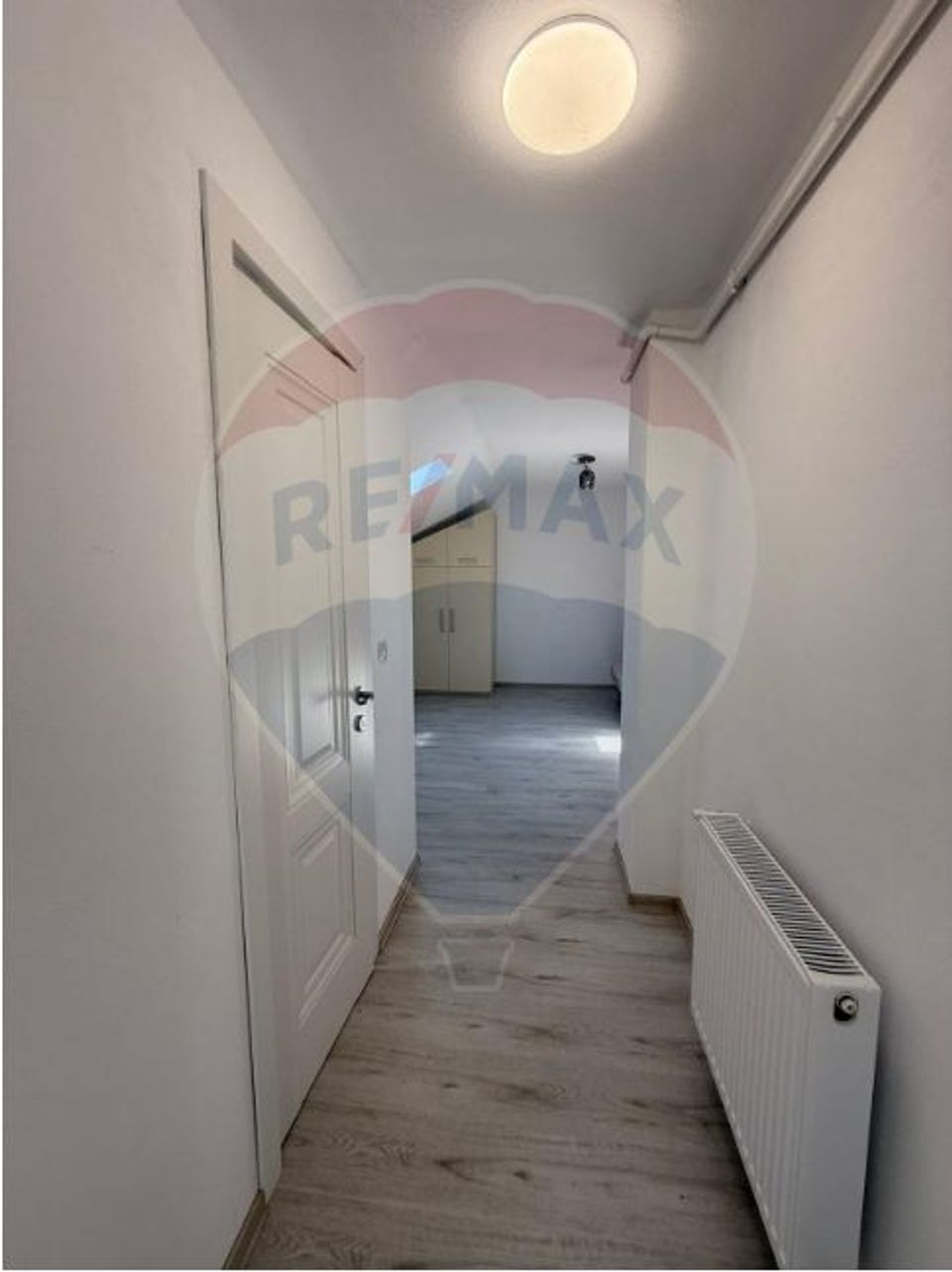 Inchiriere studio dublu-Prima Inchiriere