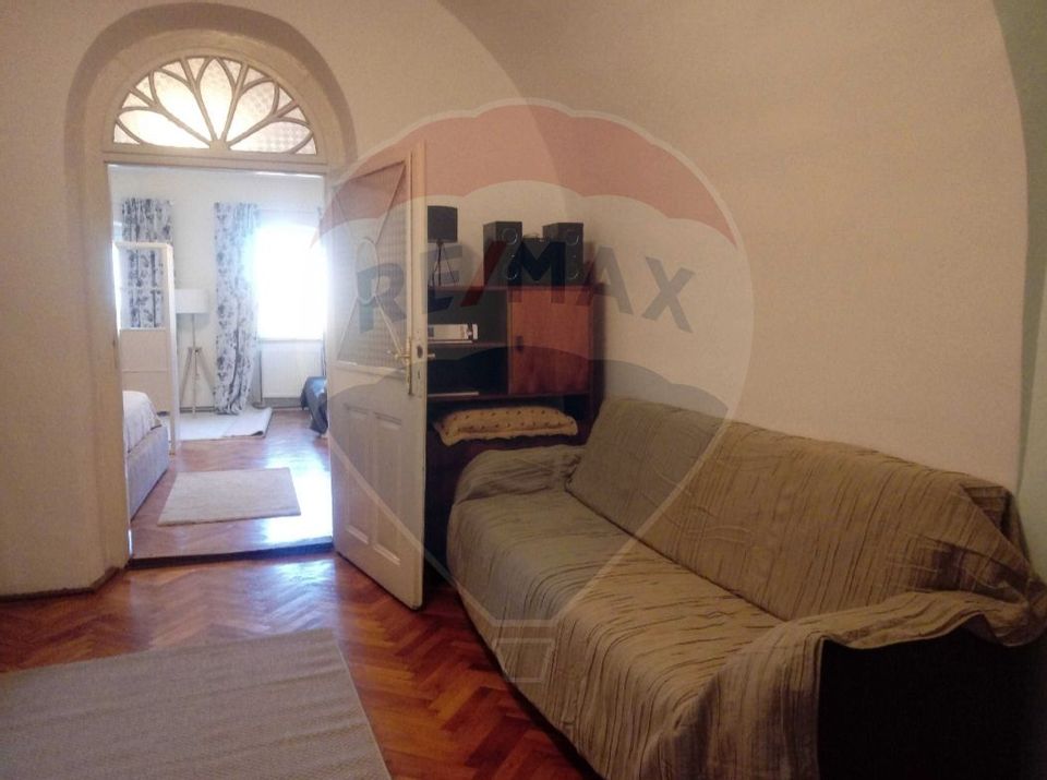 2 room Apartment for rent, Ultracentral area