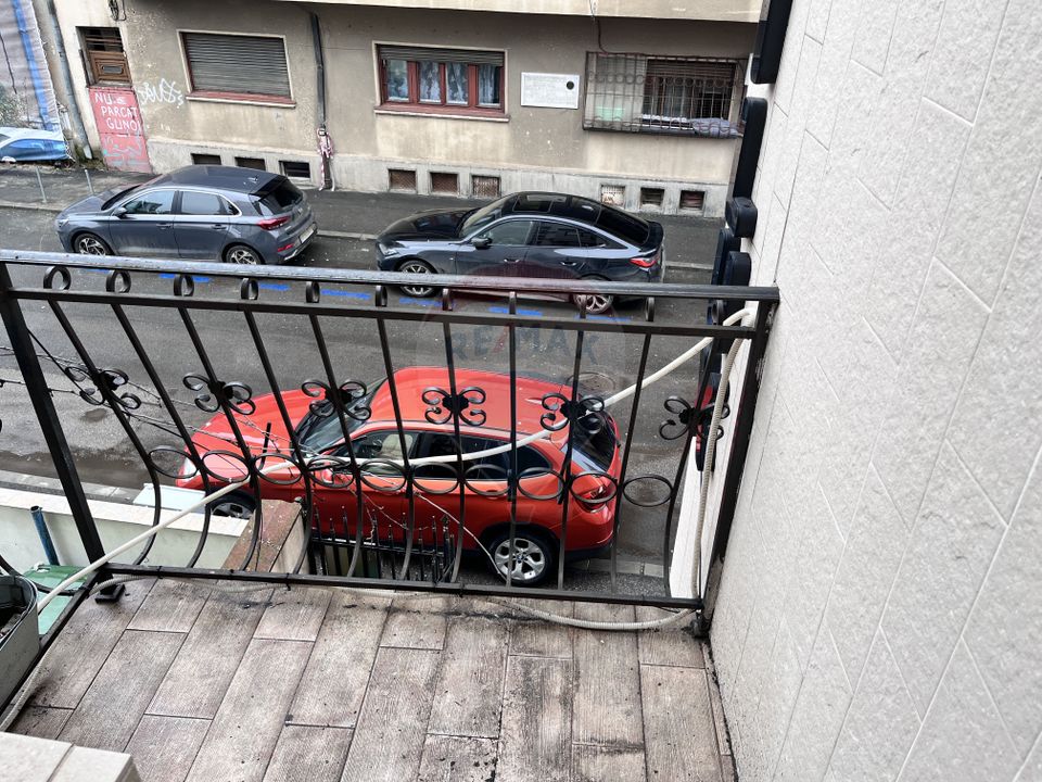 Vila de închiriat 6 camere Piata Victoriei